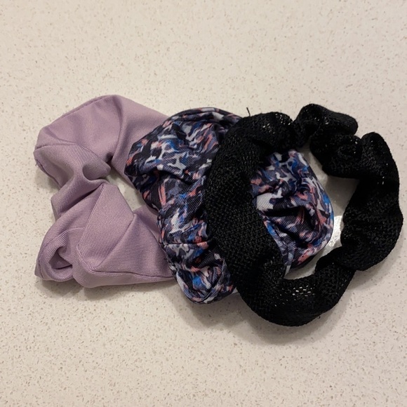 90s Style Scrunchie Bundle - Picture 7 of 16